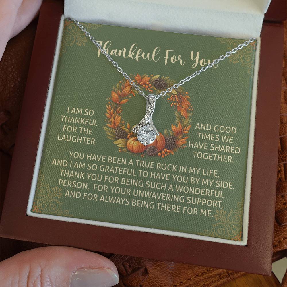 Thanksgiving By My Side Alluring Beauty Necklace